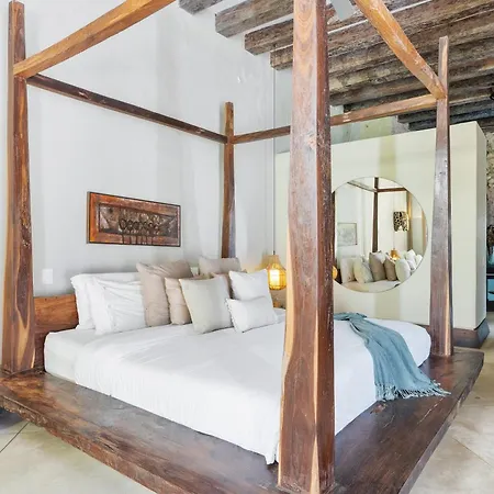 Casa Del Dragon - Modern Colonial Vacation Home, *