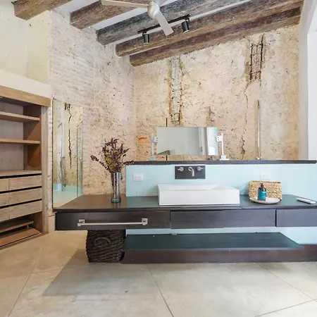 Сasa de vacaciones Casa Del Dragon - Modern Colonial Vacation Home,