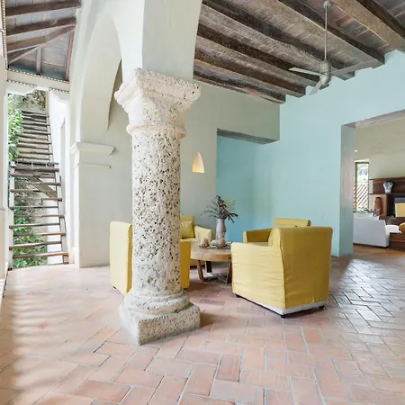 Casa Del Dragon - Modern Colonial Vacation Home, Сasa de vacaciones