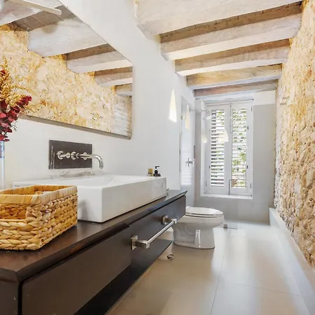 Сasa de vacaciones Casa Del Dragon - Modern Colonial Vacation Home,